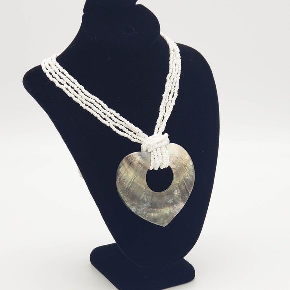 Shell necklace - Picture 2 of 6